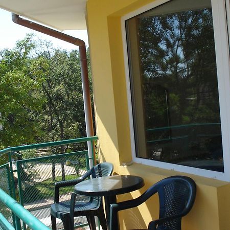 Family Hotel Avenue Китен Экстерьер фото