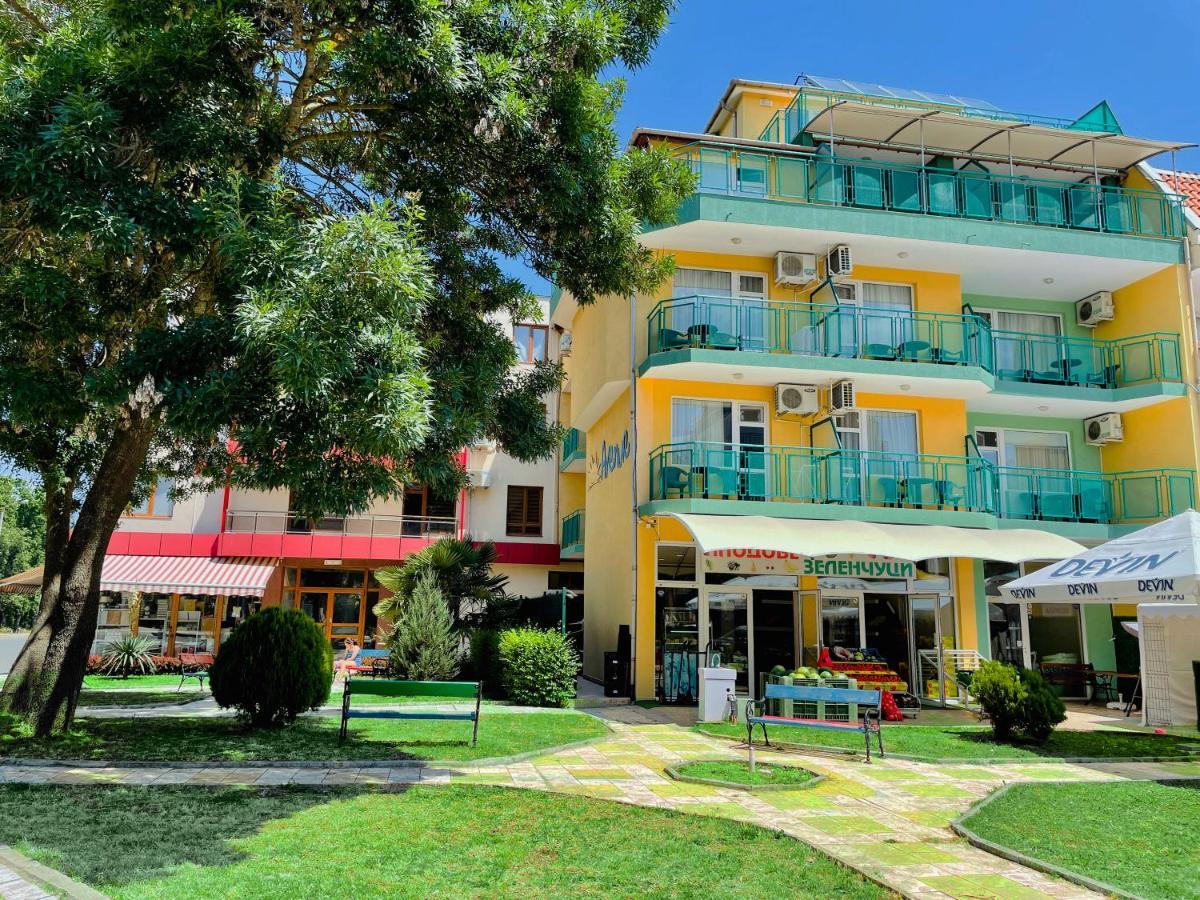 Family Hotel Avenue Китен Экстерьер фото