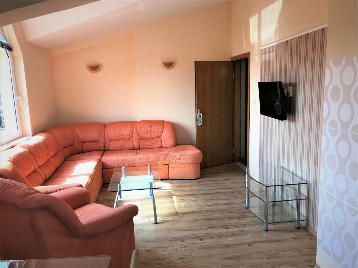 Family Hotel Avenue Китен Экстерьер фото