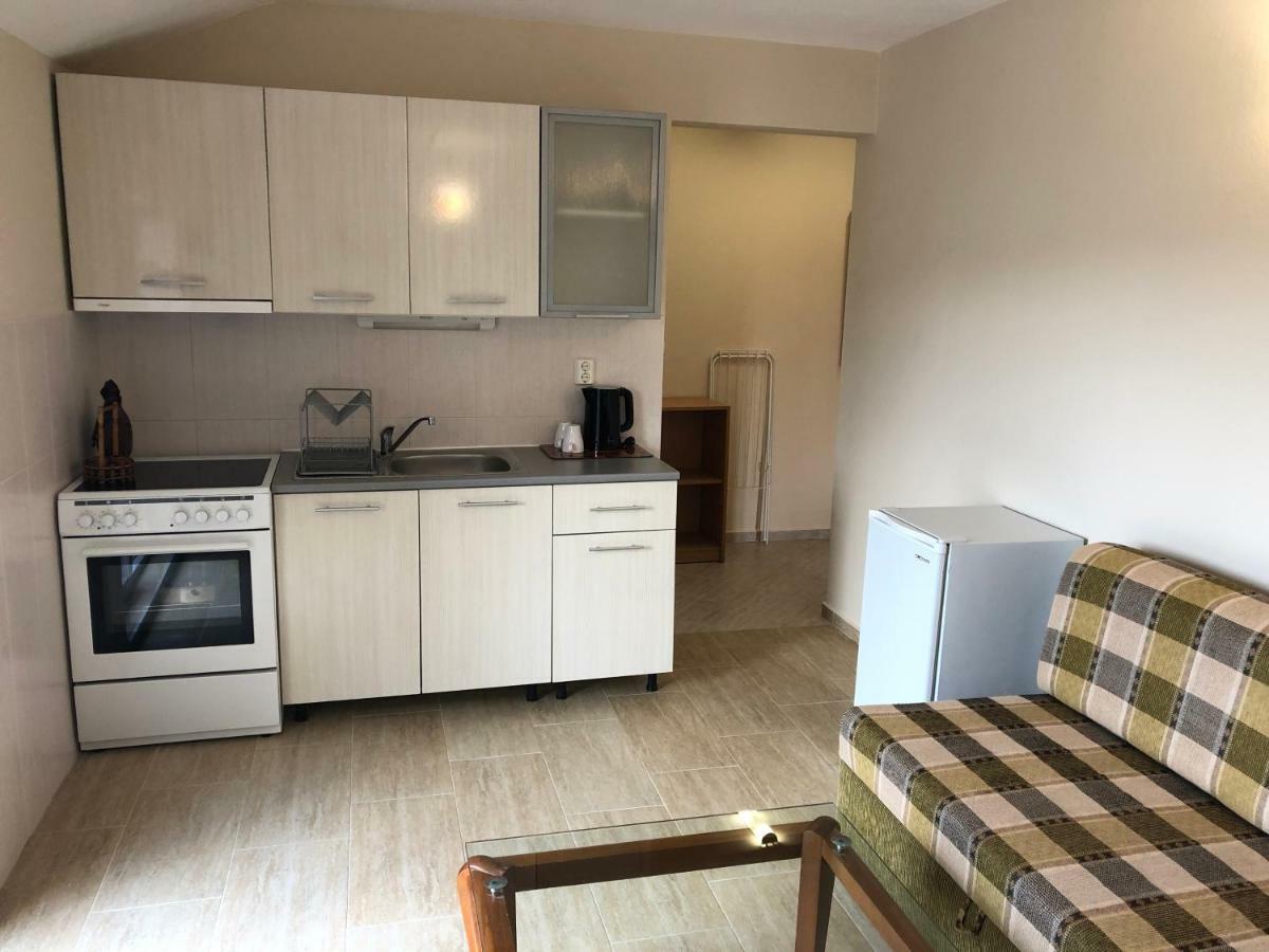 Family Hotel Avenue Китен Экстерьер фото
